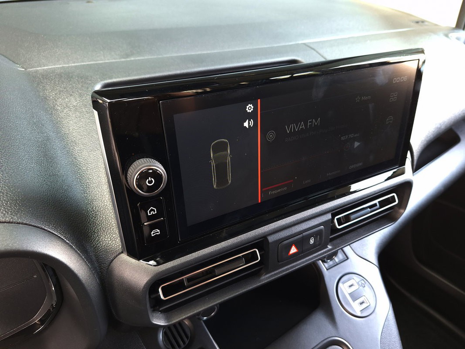 17 - Fiat Professional Doblò Combi 1.5 Bluehdi100cv Mt6 (N1)