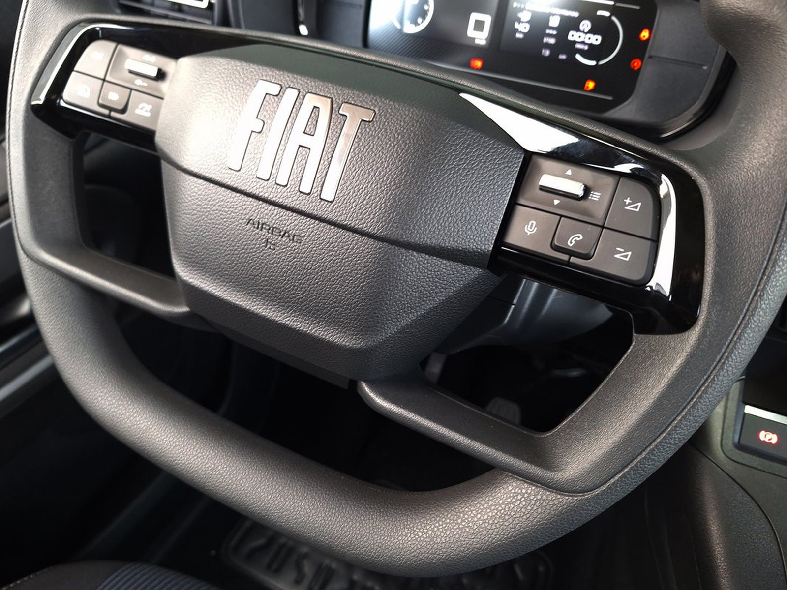 20 - Fiat Professional Doblò Combi 1.5 Bluehdi100cv Mt6 (N1)