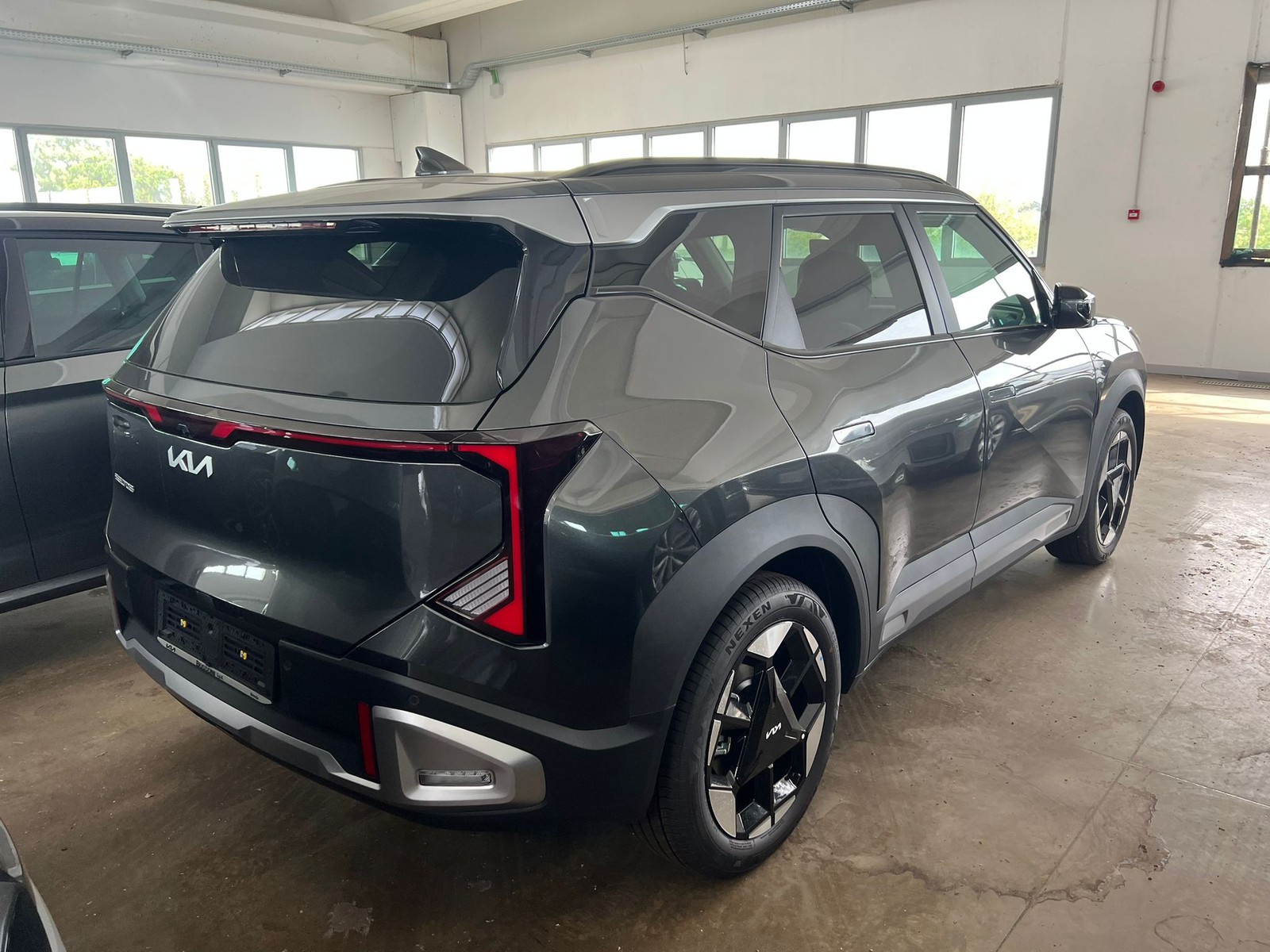 4 - Kia Seltos 1.6 t-gdi style techno & design pack 2wd dct
