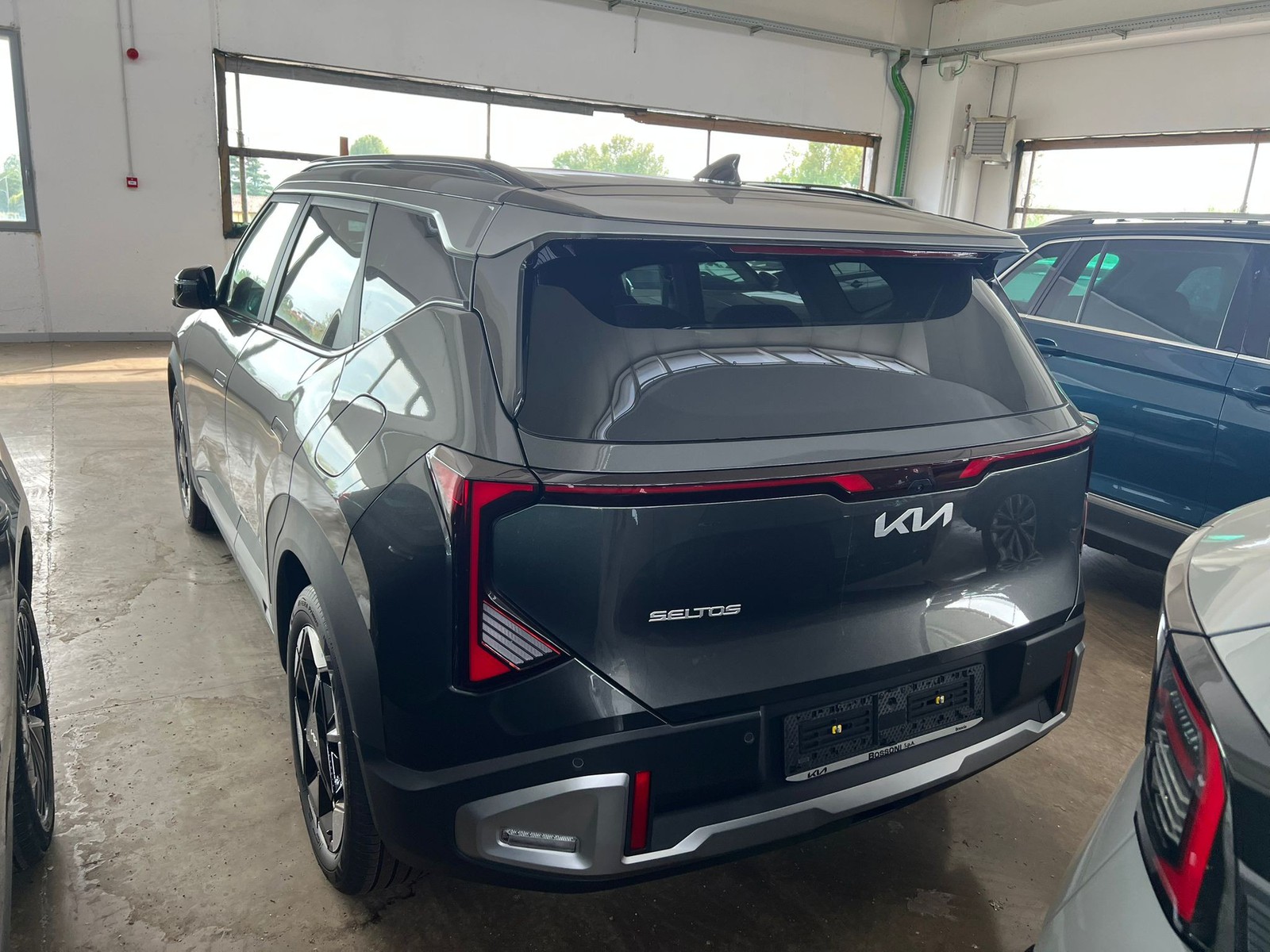 5 - Kia Seltos 1.6 t-gdi style techno & design pack 2wd dct