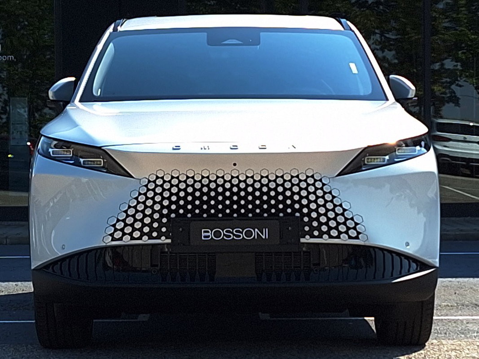 2 - Omoda 7 OMODA SHS-P PHEV 1.5TGDI DHT1 Premium
