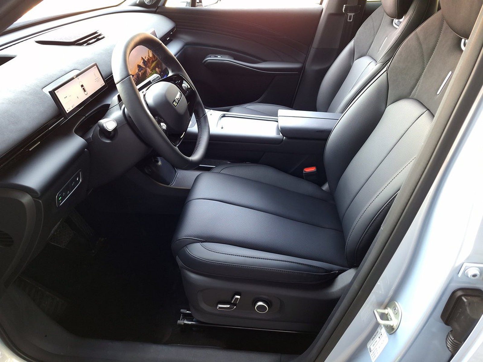 11 - Omoda 7 OMODA SHS-P PHEV 1.5TGDI DHT1 Premium