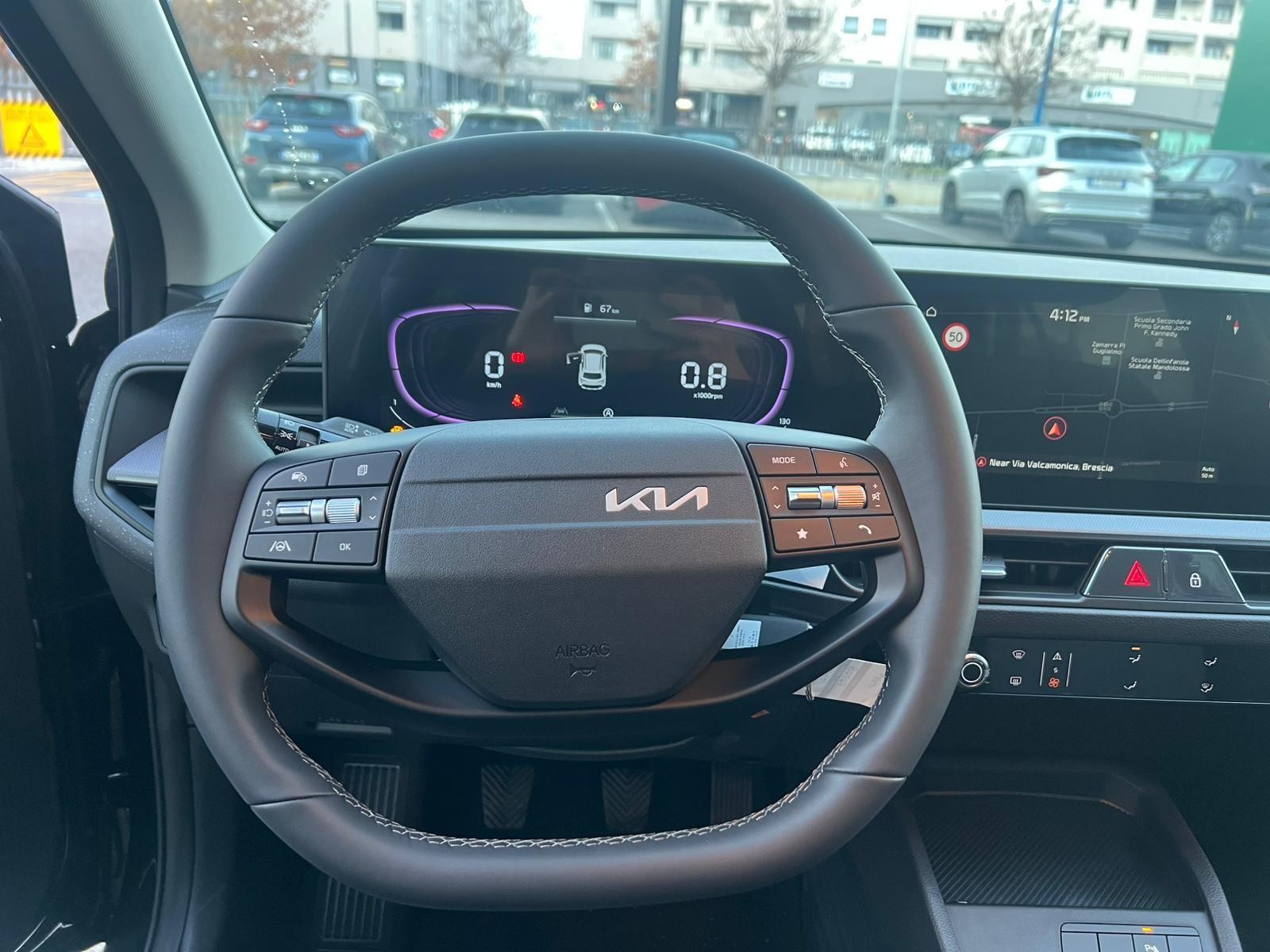 9 - Kia Stonic 1.0 t-gdi urban