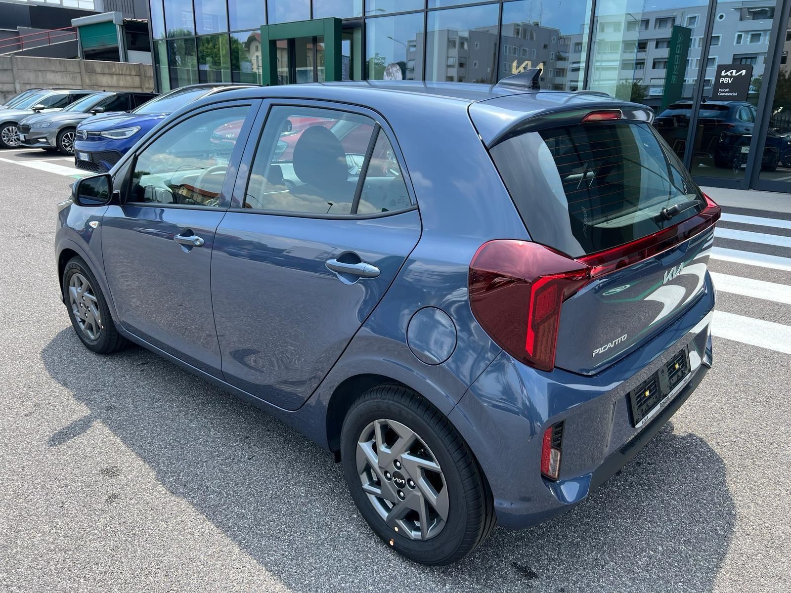 4 - Kia Picanto 1.0 gdi urban
