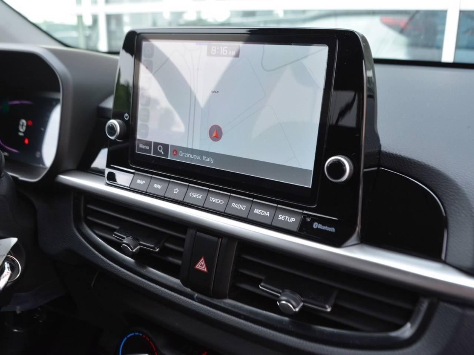 8 - Kia Picanto 1.0 gdi style