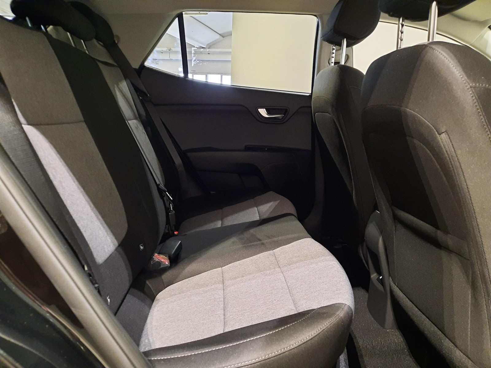 10 - Kia Stonic 1.0 t-gdi style tech pack