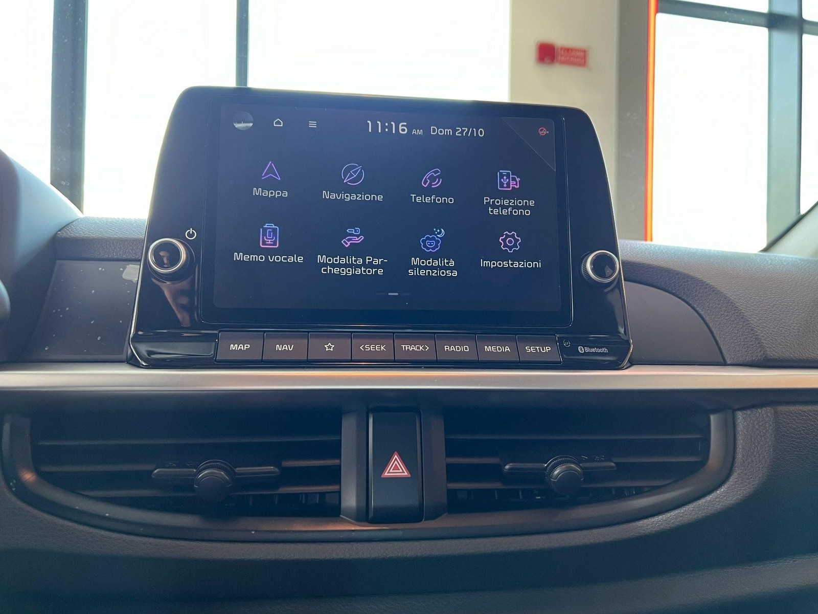11 - Kia Picanto 1.0 gdi urban
