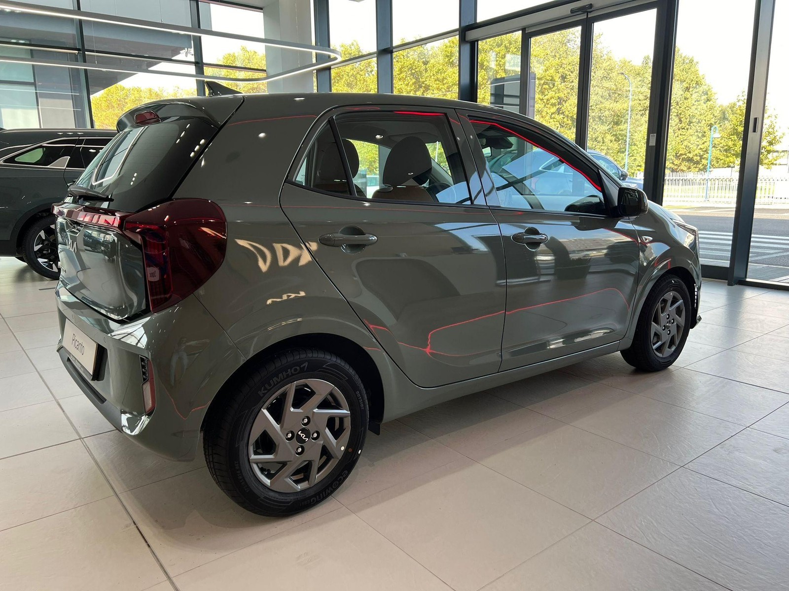 6 - Kia Picanto 1.0 gdi urban