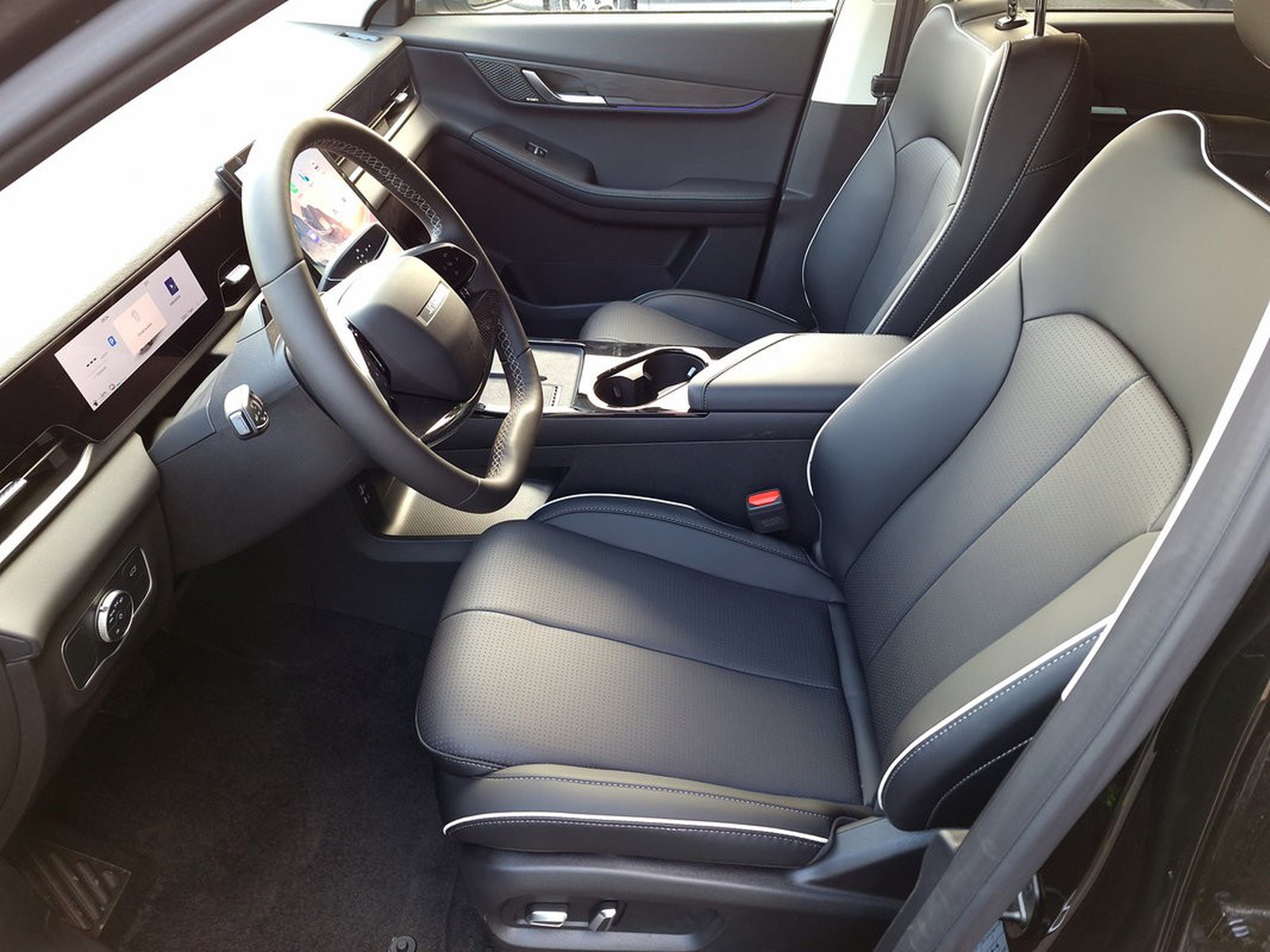 11 - Jaecoo 5 shs-h 1.tgdi full hybrid exclusive dht