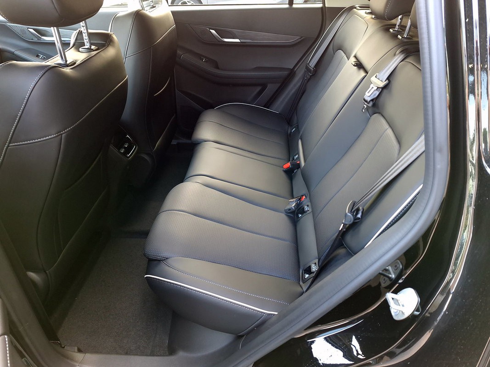 12 - Jaecoo 5 shs-h 1.tgdi full hybrid exclusive dht