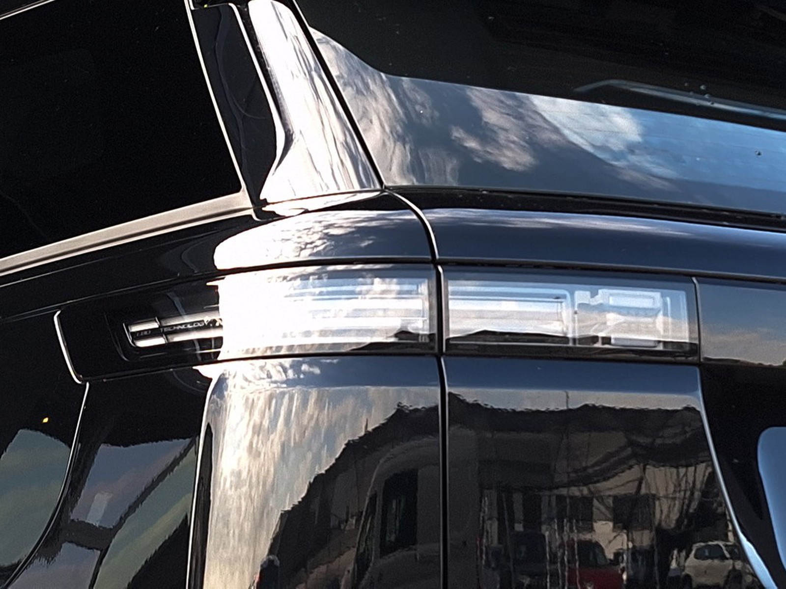 15 - Jaecoo 5 shs-h 1.tgdi full hybrid exclusive dht
