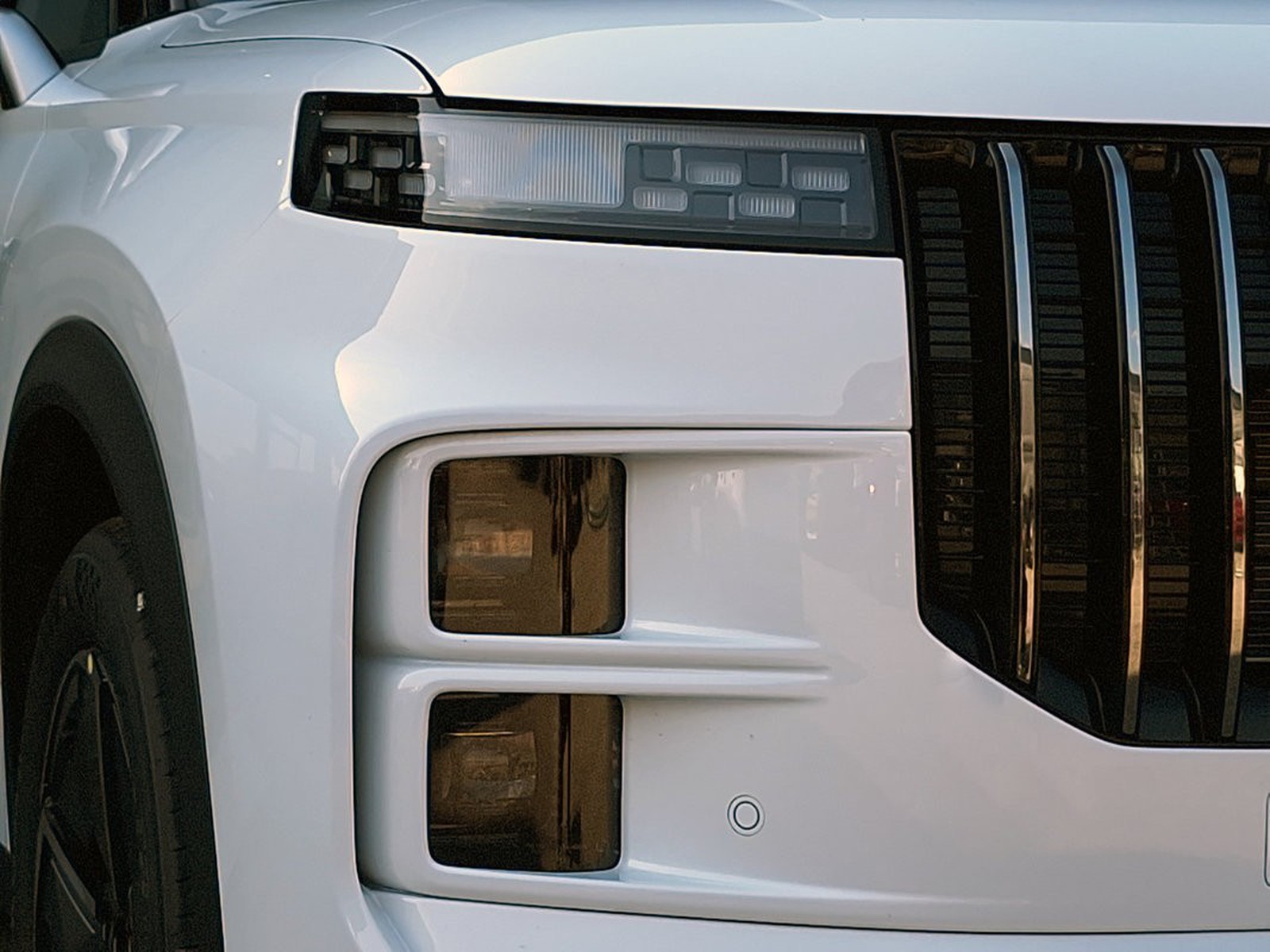 14 - Jaecoo 7 JAECOO SHS-P PHEV 1.5TGDI DHT1 Exclusive