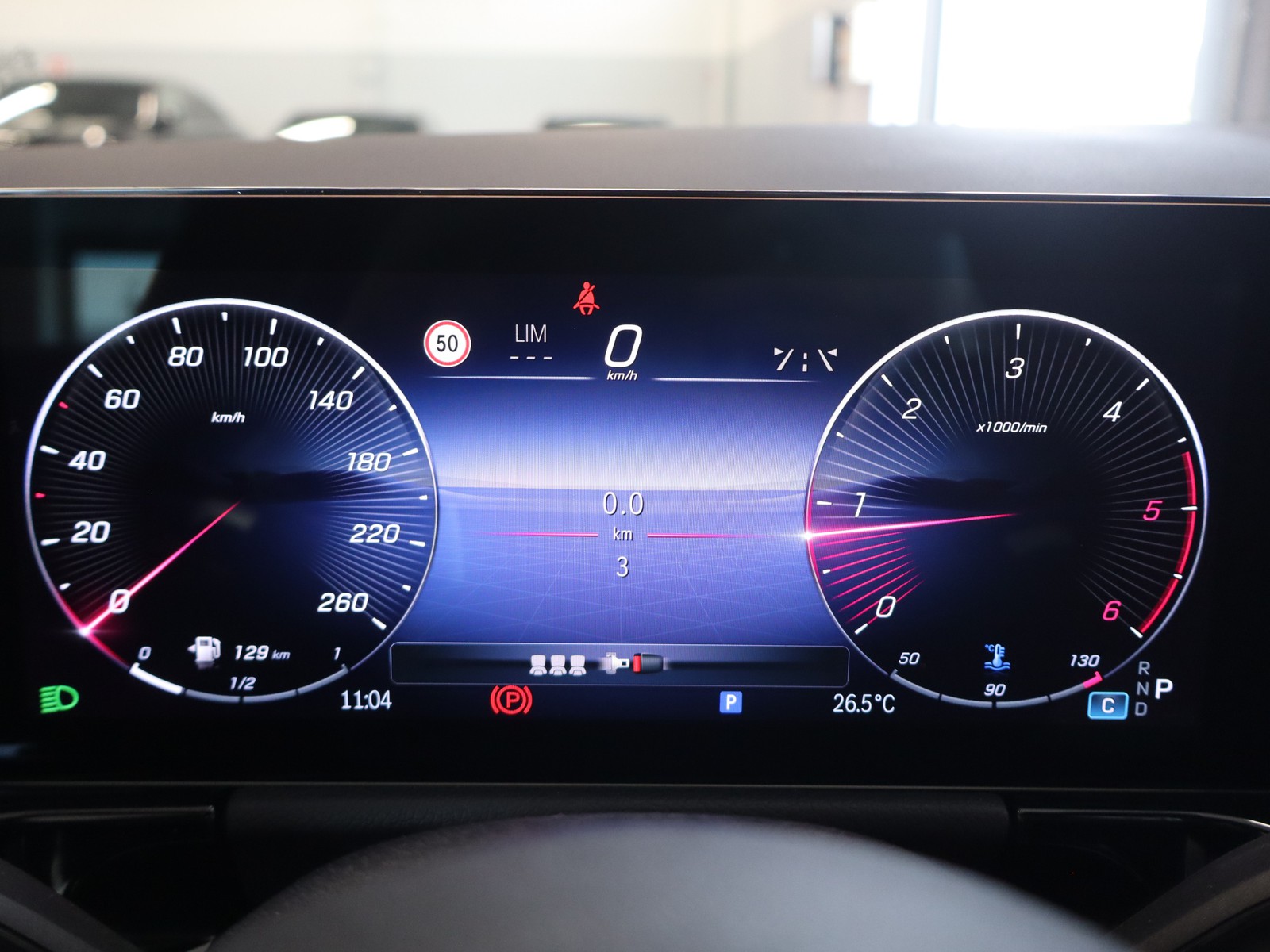 9 - Mercedes GLA 200 d amg line extra 8g-dct