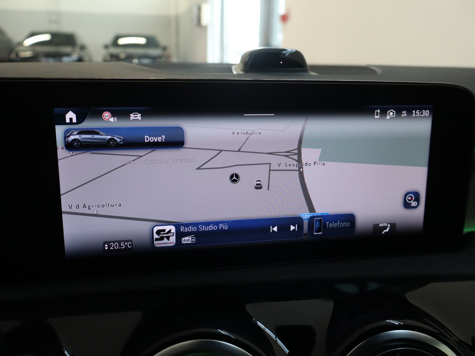 10 - Mercedes Classe A 250 e plug-in hybrid amg line extra speedshift dct amg 8g