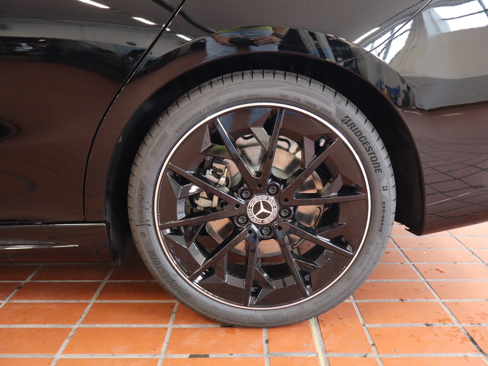 4 - Mercedes CLA 180 advanced plus auto