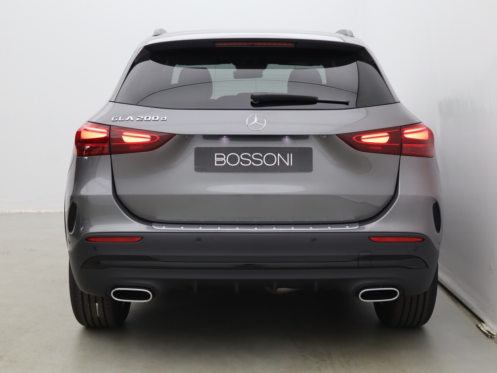 6 - Mercedes GLA 200 d amg line extra 8g-dct