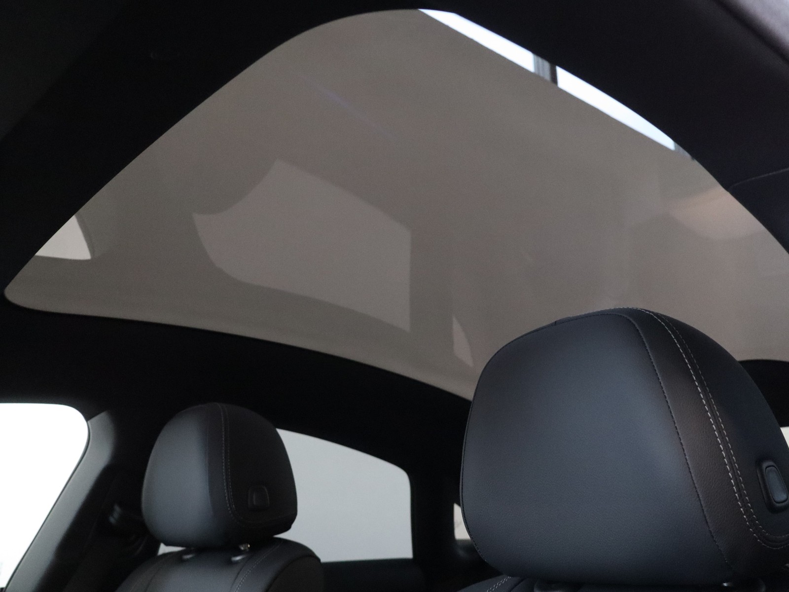 16 - Mercedes CLA 180 advanced plus auto