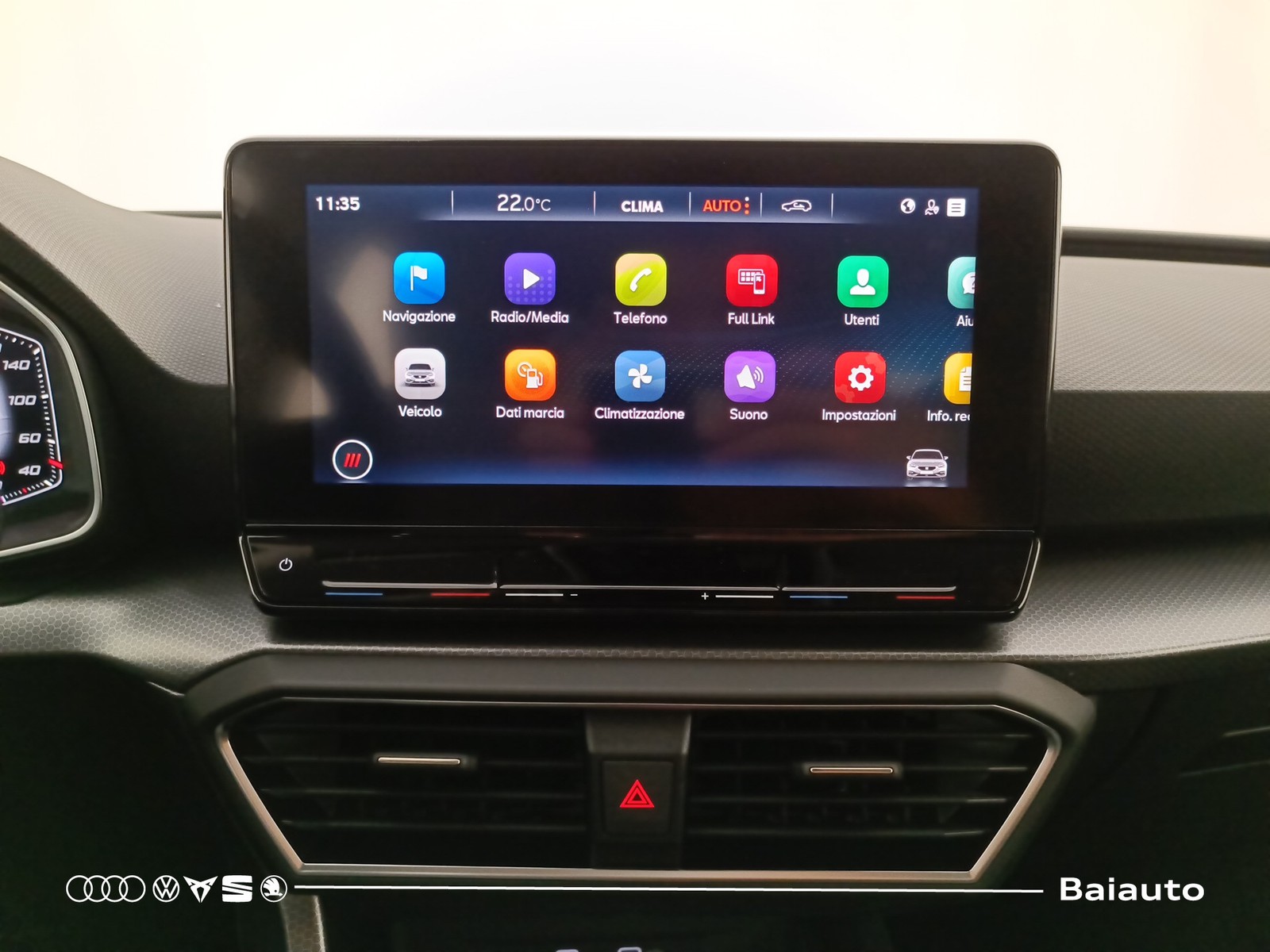 8 - SEAT Leon 1.0 etsi 110cv style dsg