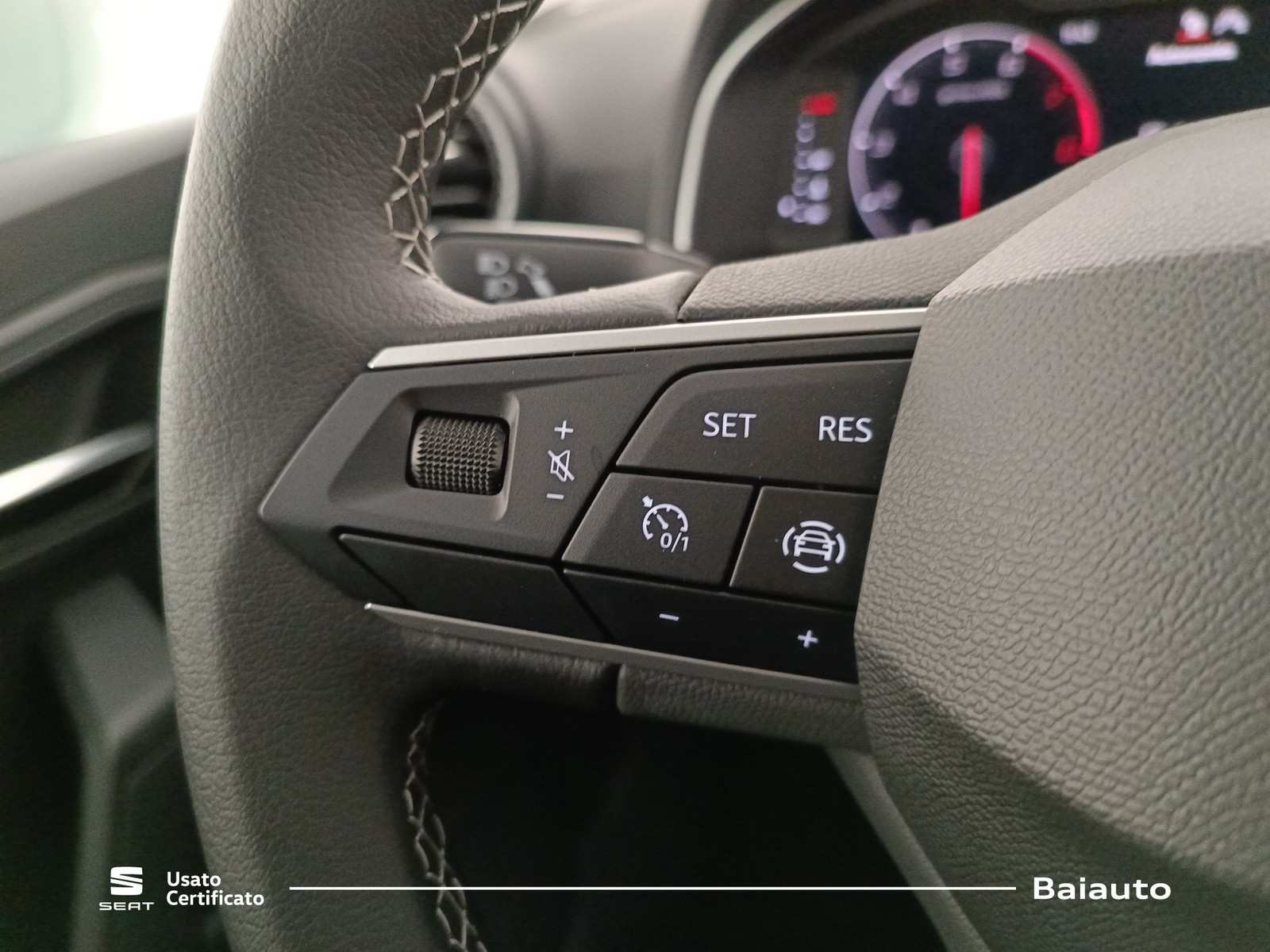 10 - SEAT Arona 1.0 ecotsi 95cv style