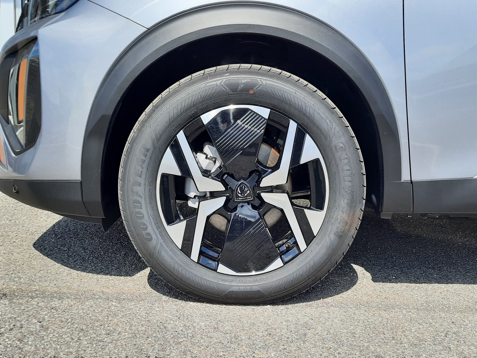 20 - Peugeot 2008 1.2 puretech 100cv allure s&s