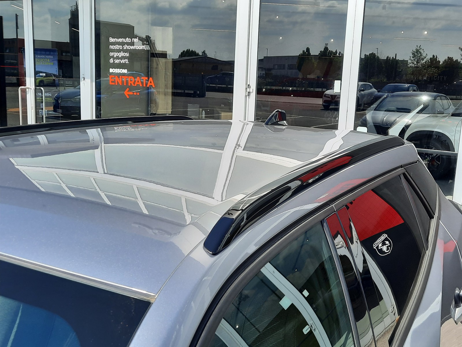 27 - Peugeot 2008 1.2 puretech 100cv allure s&s