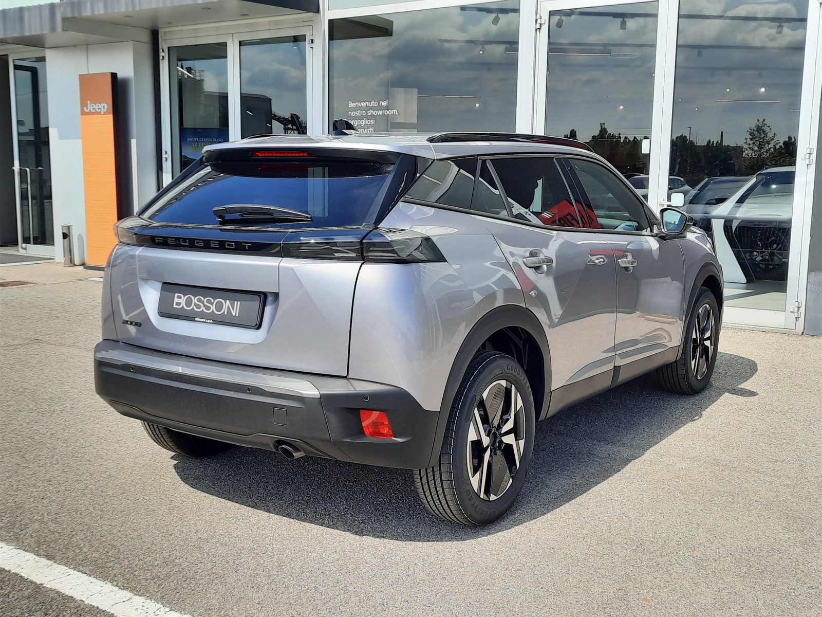 4 - Peugeot 2008 1.2 puretech 100cv allure s&s