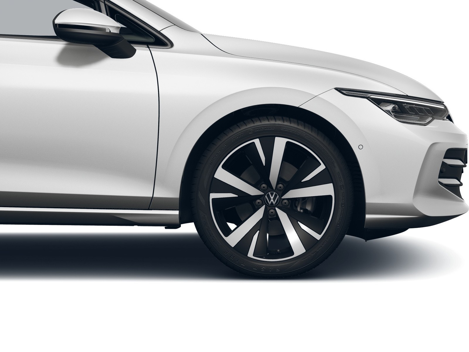 9 - Volkswagen Golf 1.5 tsi ehybrid 204cv edition plus dsg