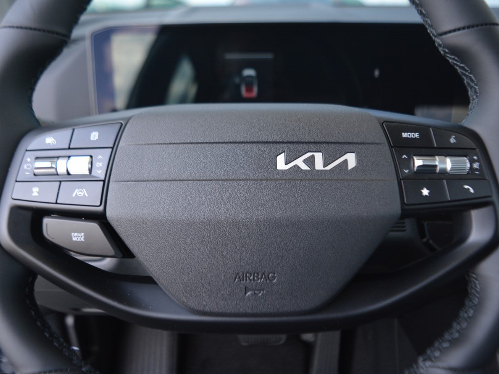 15 - Kia Sportage 1.6 crdi mhev business dct7