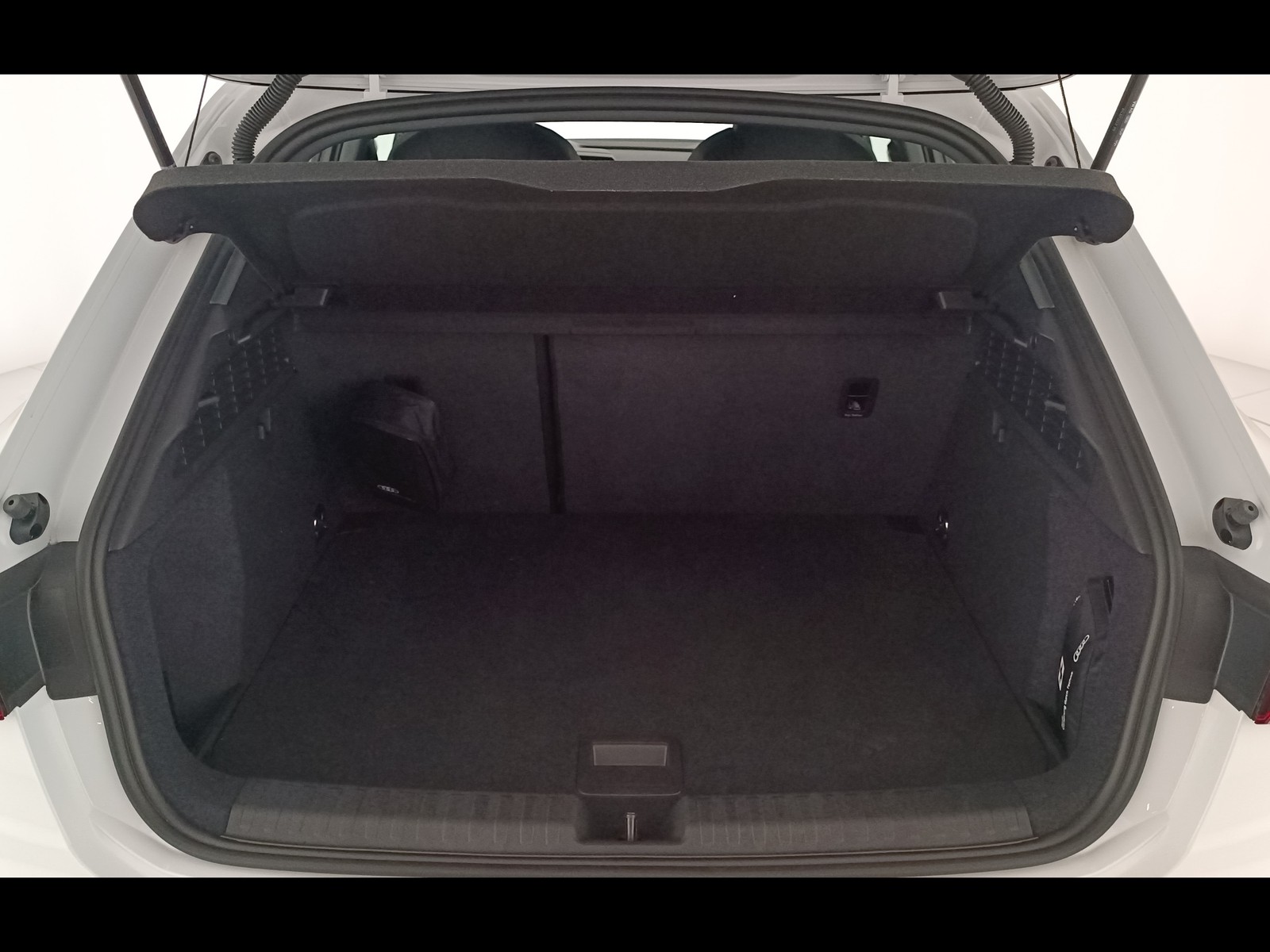 26 - Audi A3 sportback 2.0 tdi 116cv business advanced