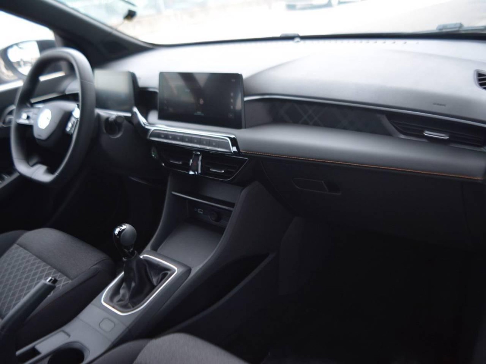 8 - Mg MG3 1.5 comfort