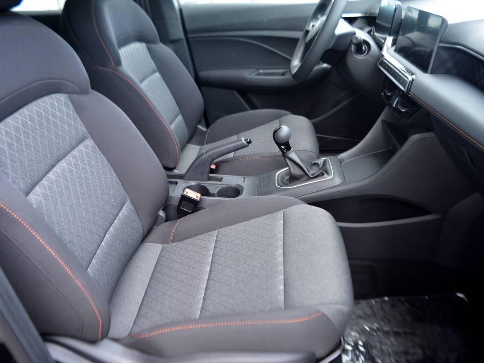 5 - Mg MG3 1.5 comfort