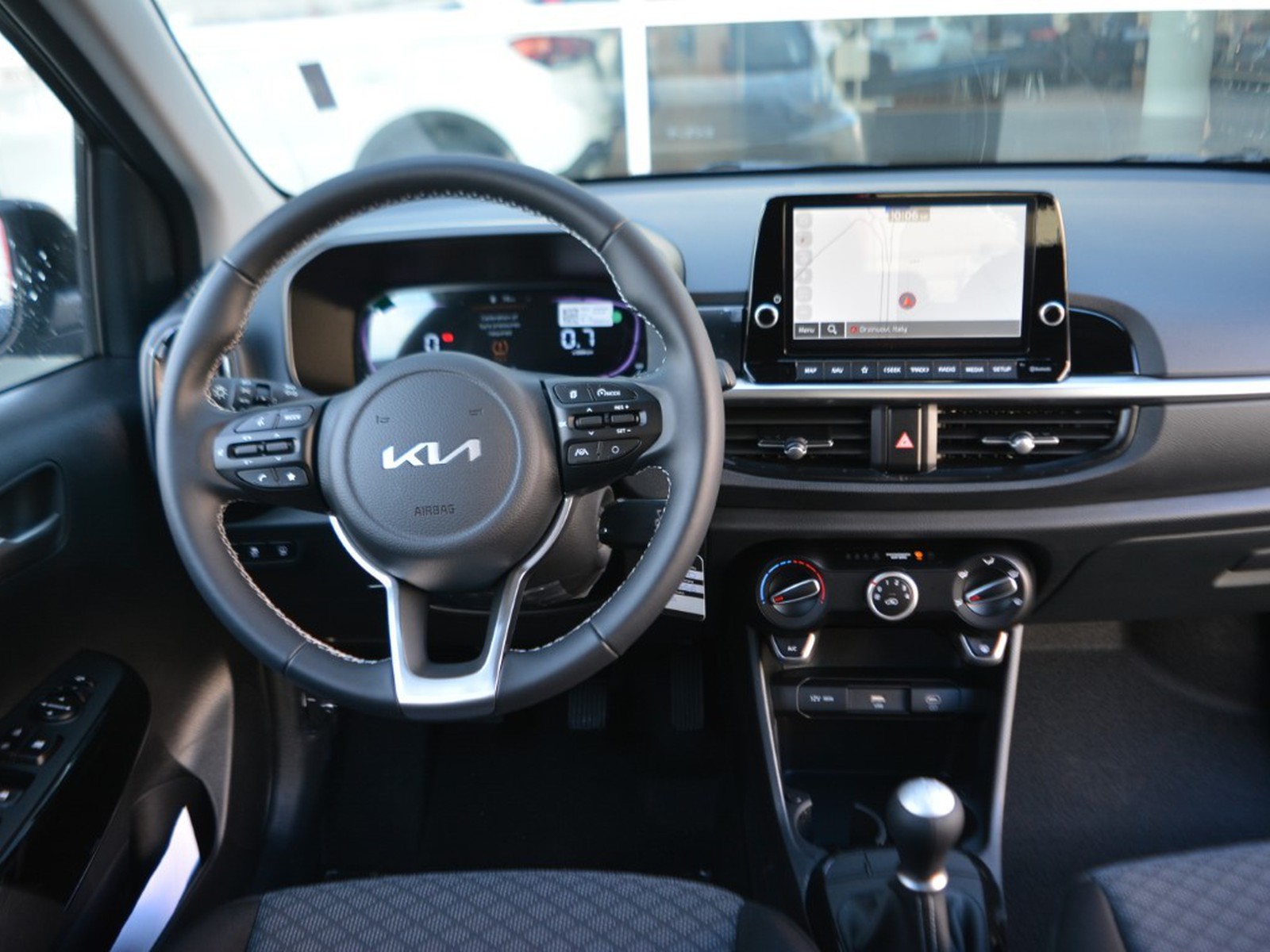 9 - Kia Picanto 1.0 gdi style