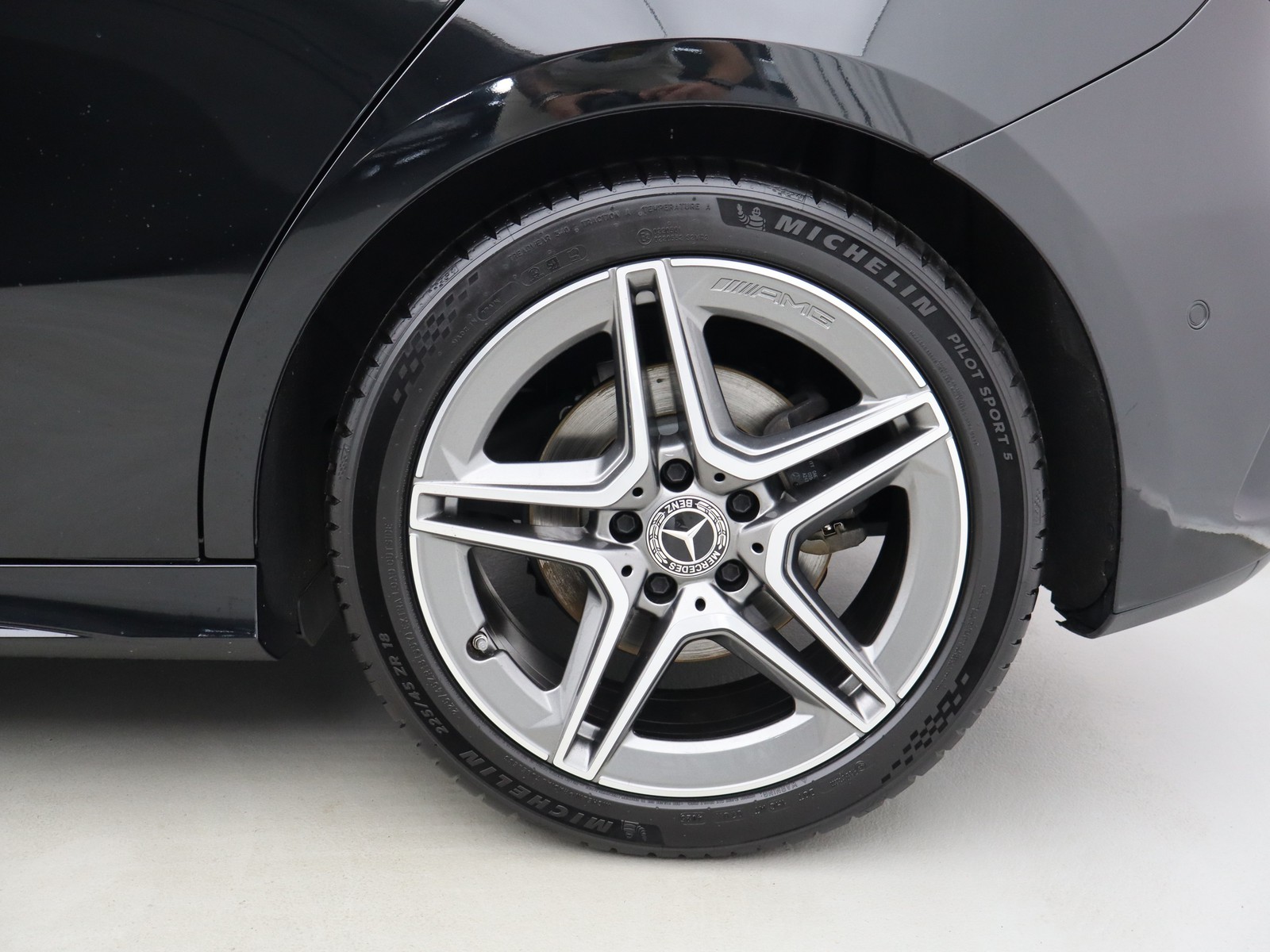4 - Mercedes Classe A 220 d amg line premium speedshift dct amg 8g