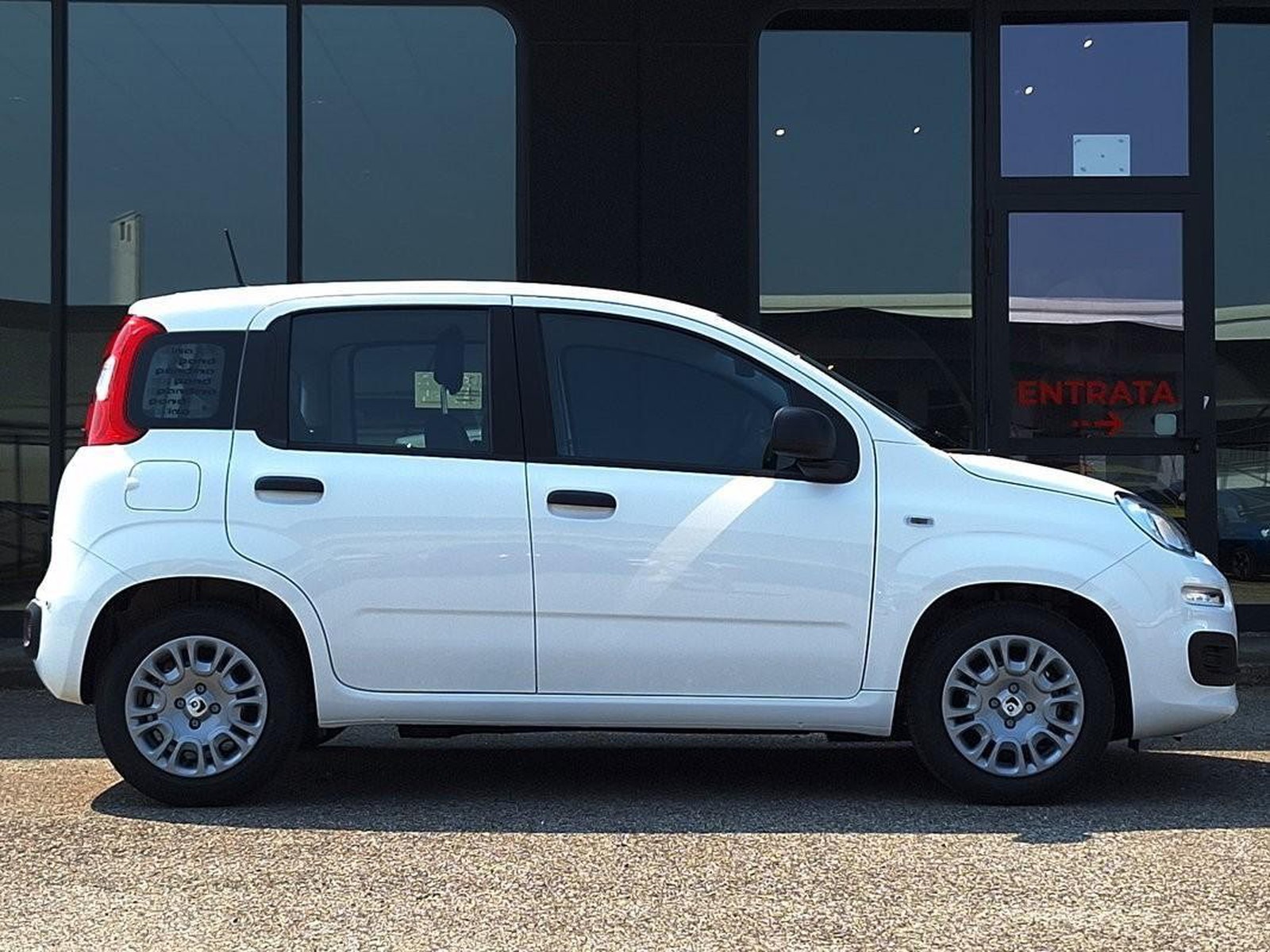 4 - Fiat Pandina 1.0 firefly hybrid 65cv icon s&s 5p.ti