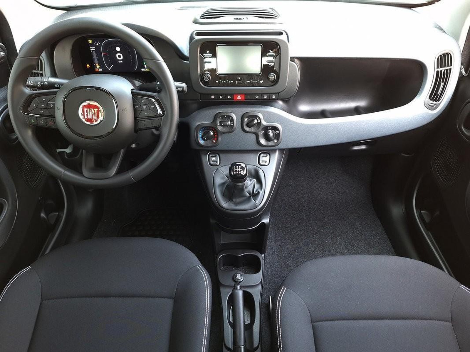 9 - Fiat Pandina 1.0 firefly hybrid 65cv icon s&s 5p.ti