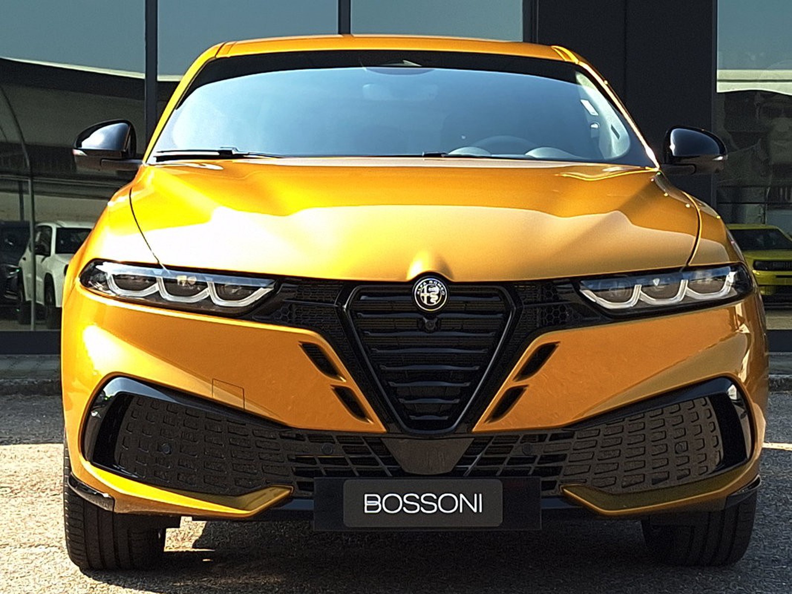 2 - Alfa Romeo Tonale 1.5 hybrid 175cv veloce tct7