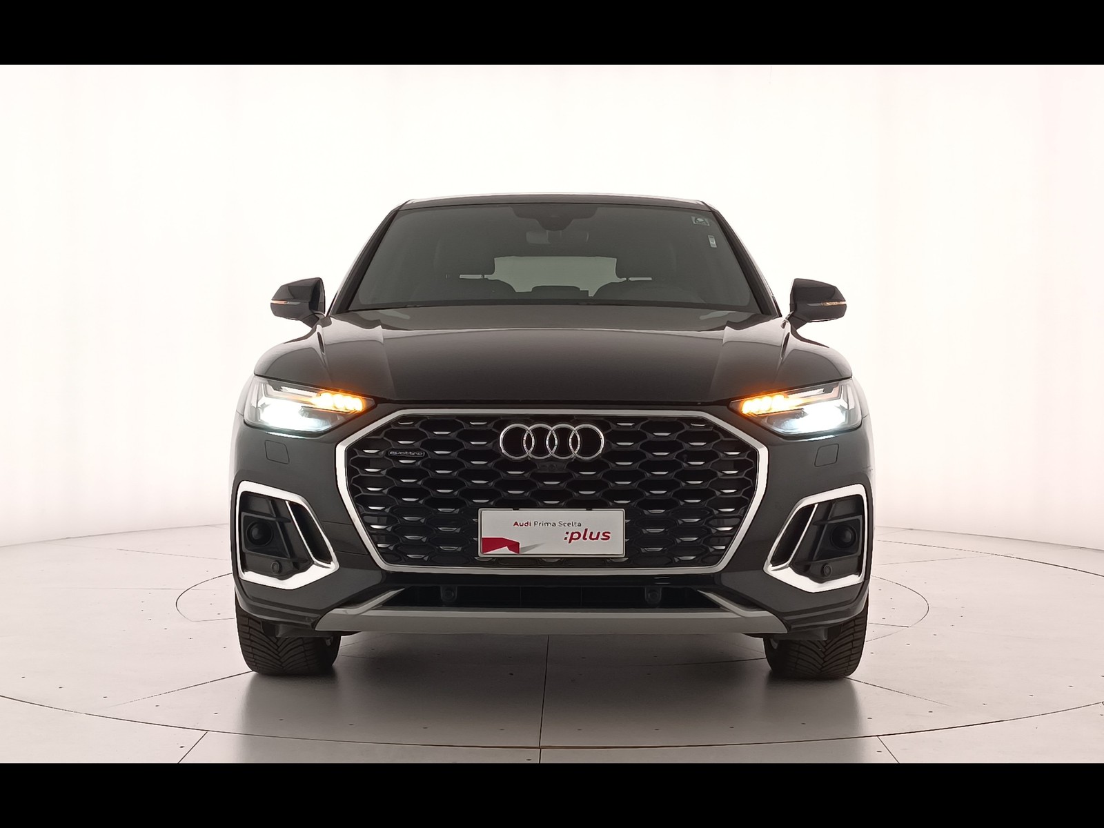 30 - Audi Q5 sportback 40 2.0 tdi mhev 12v s line plus quattro s tronic