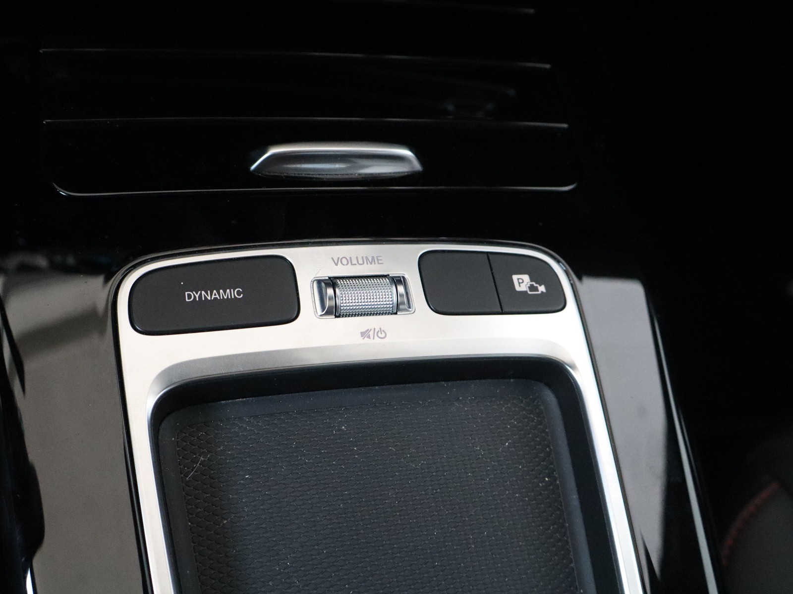 15 - Mercedes Classe A 250 e plug-in hybrid amg line advanced plus digital edition speedshift dct amg 8g
