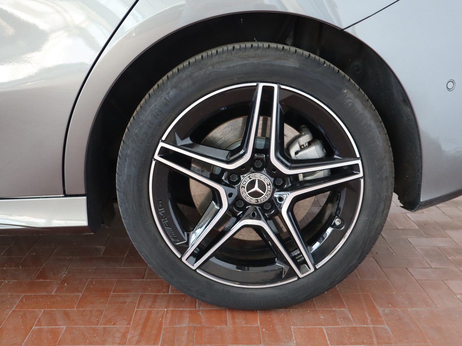 4 - Mercedes Classe A 250 e plug-in hybrid amg line advanced plus digital edition speedshift dct amg 8g