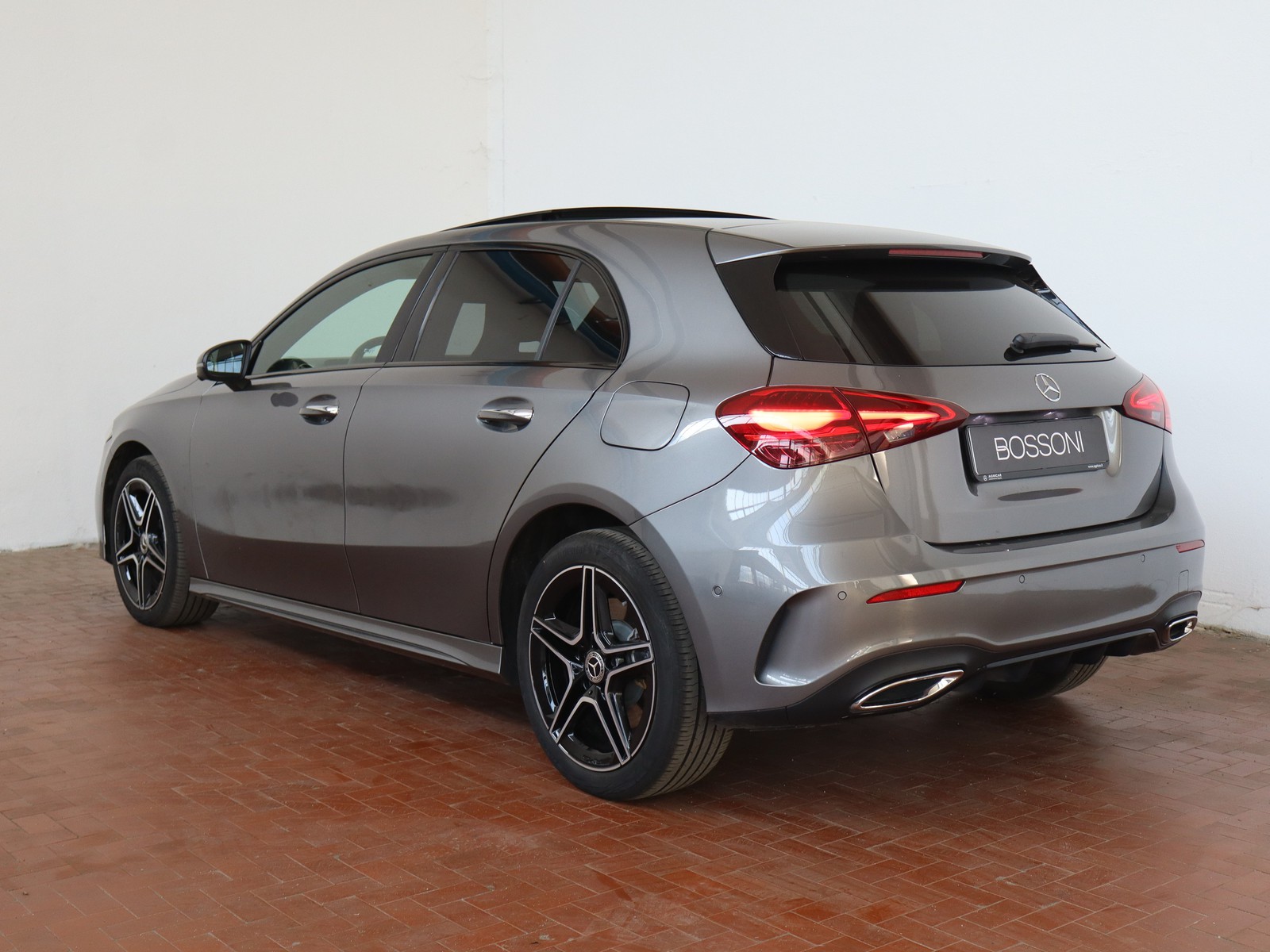 5 - Mercedes Classe A 250 e plug-in hybrid amg line advanced plus digital edition speedshift dct amg 8g