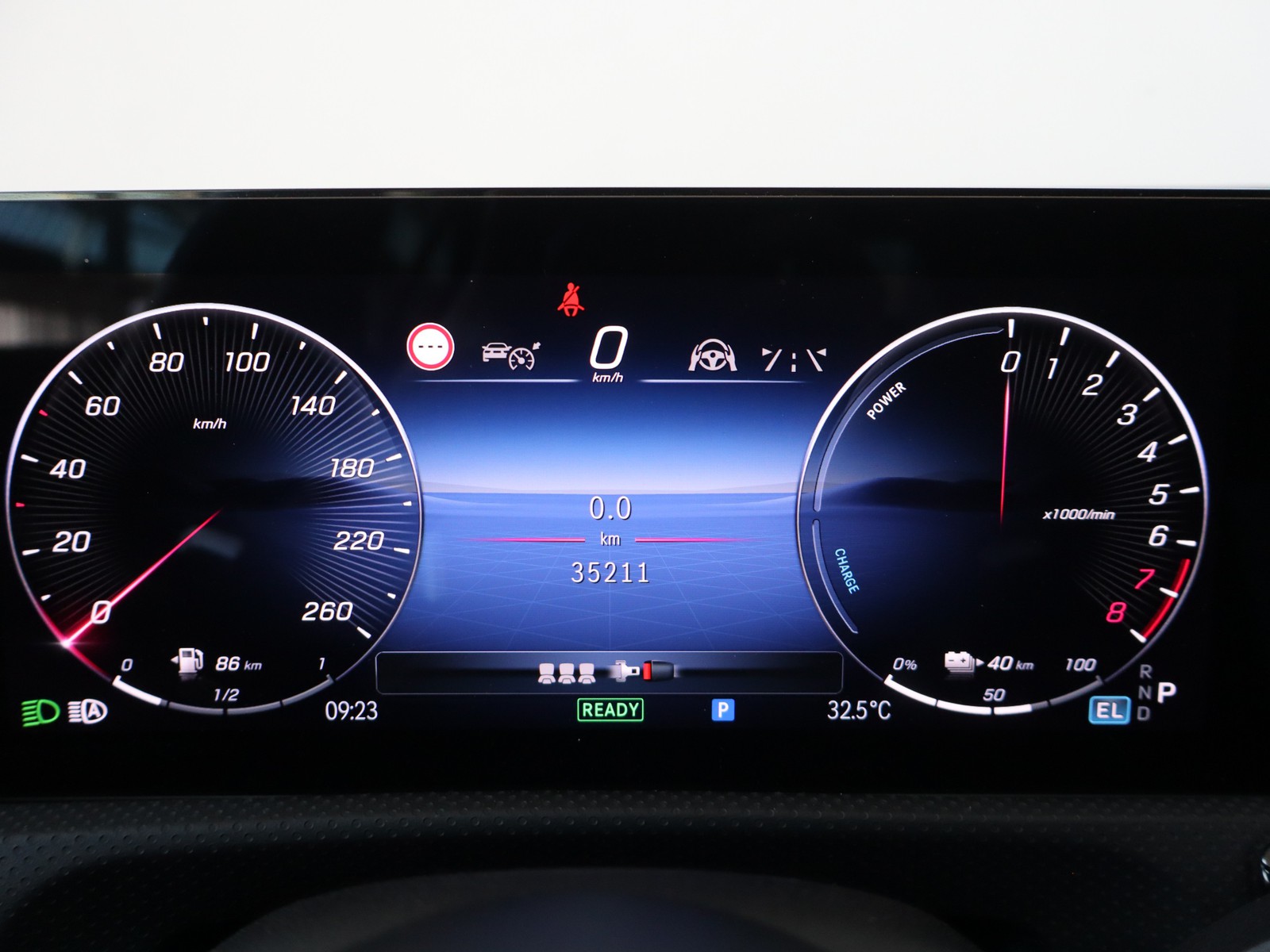 9 - Mercedes Classe A 250 e plug-in hybrid amg line advanced plus digital edition speedshift dct amg 8g
