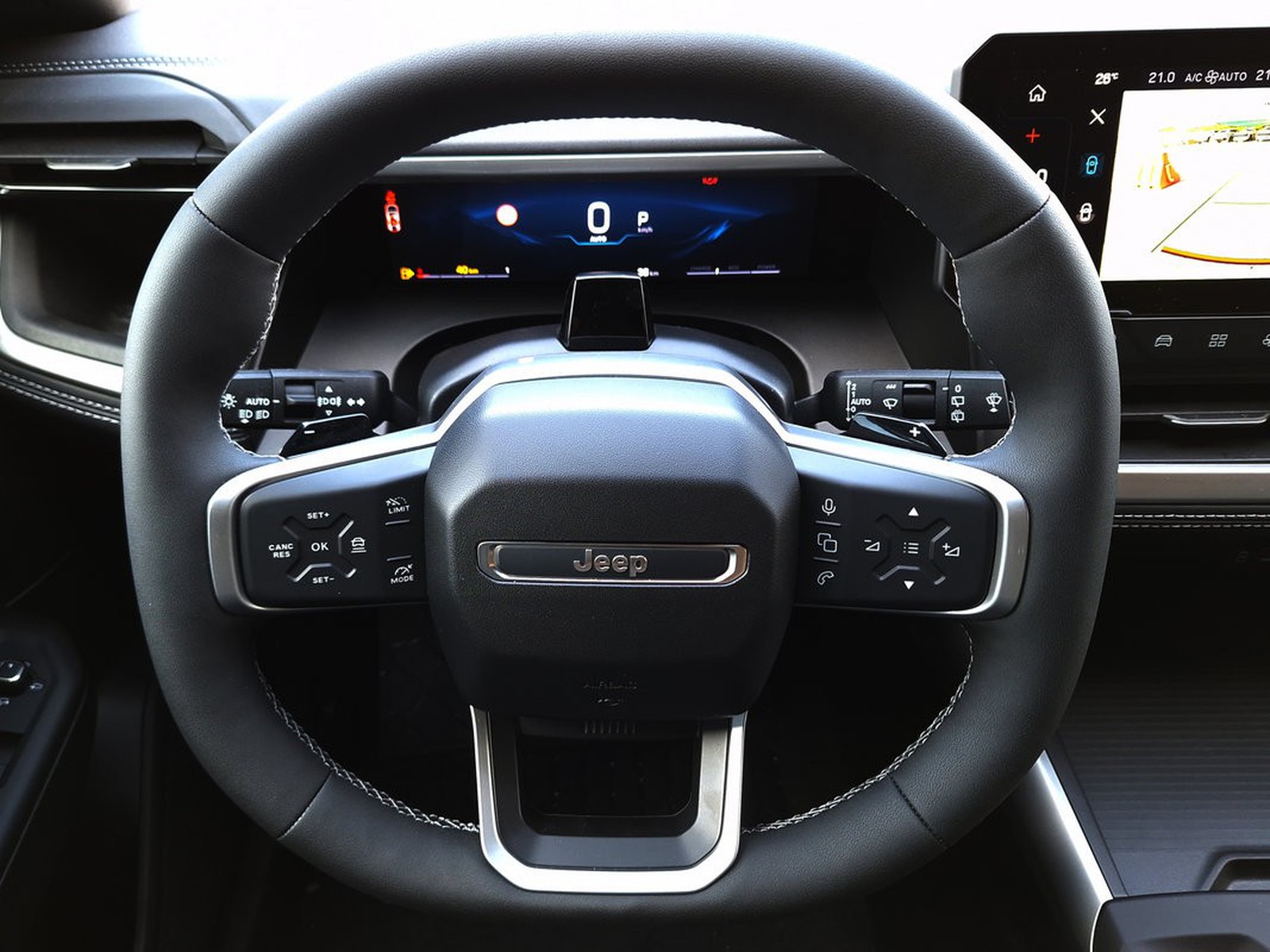 9 - Jeep Compass 1.2 turbo e-hybrid mhev 145cv first edition fwd edct6