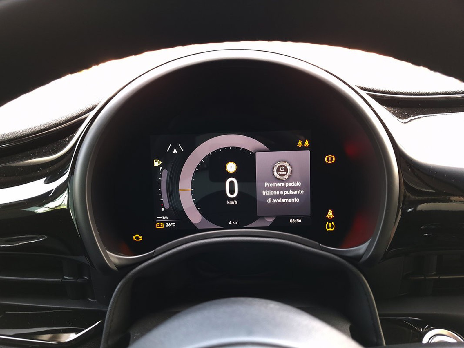 9 - Fiat 500 1.0 hybrid icon