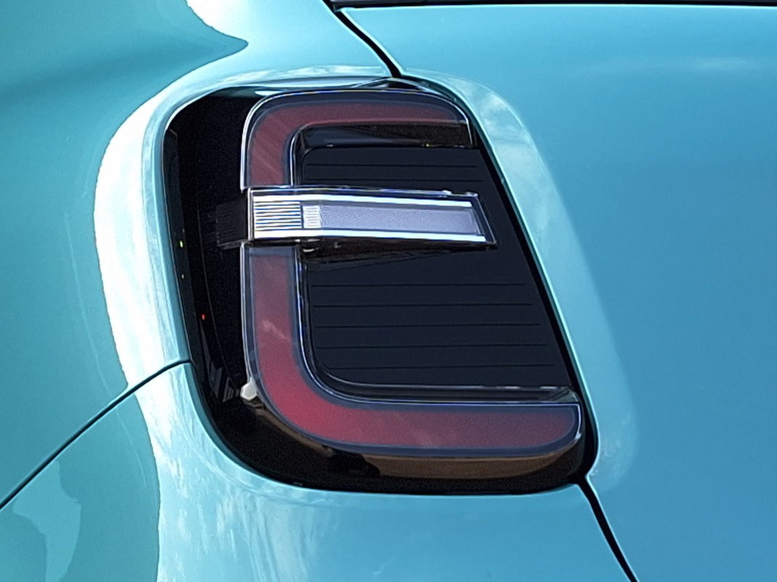 15 - Fiat 600 1.2 100cv icon