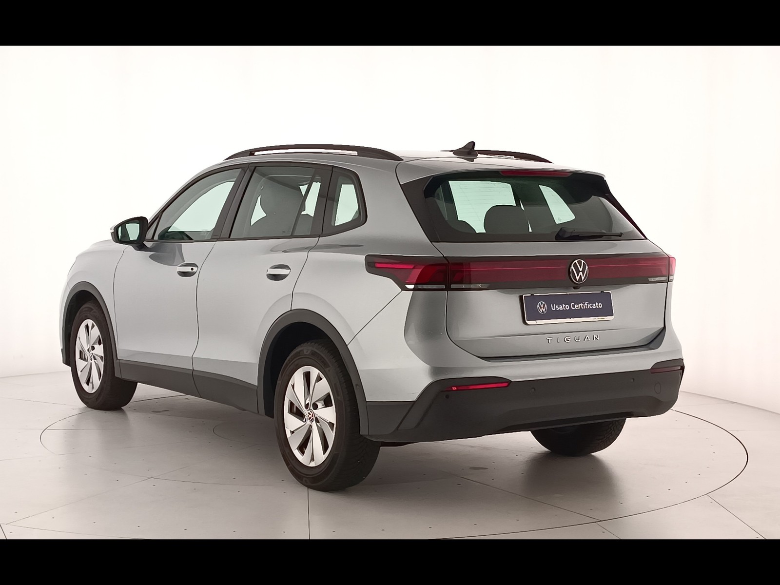2 - Volkswagen Tiguan 2.0 tdi scr 150cv life dsg