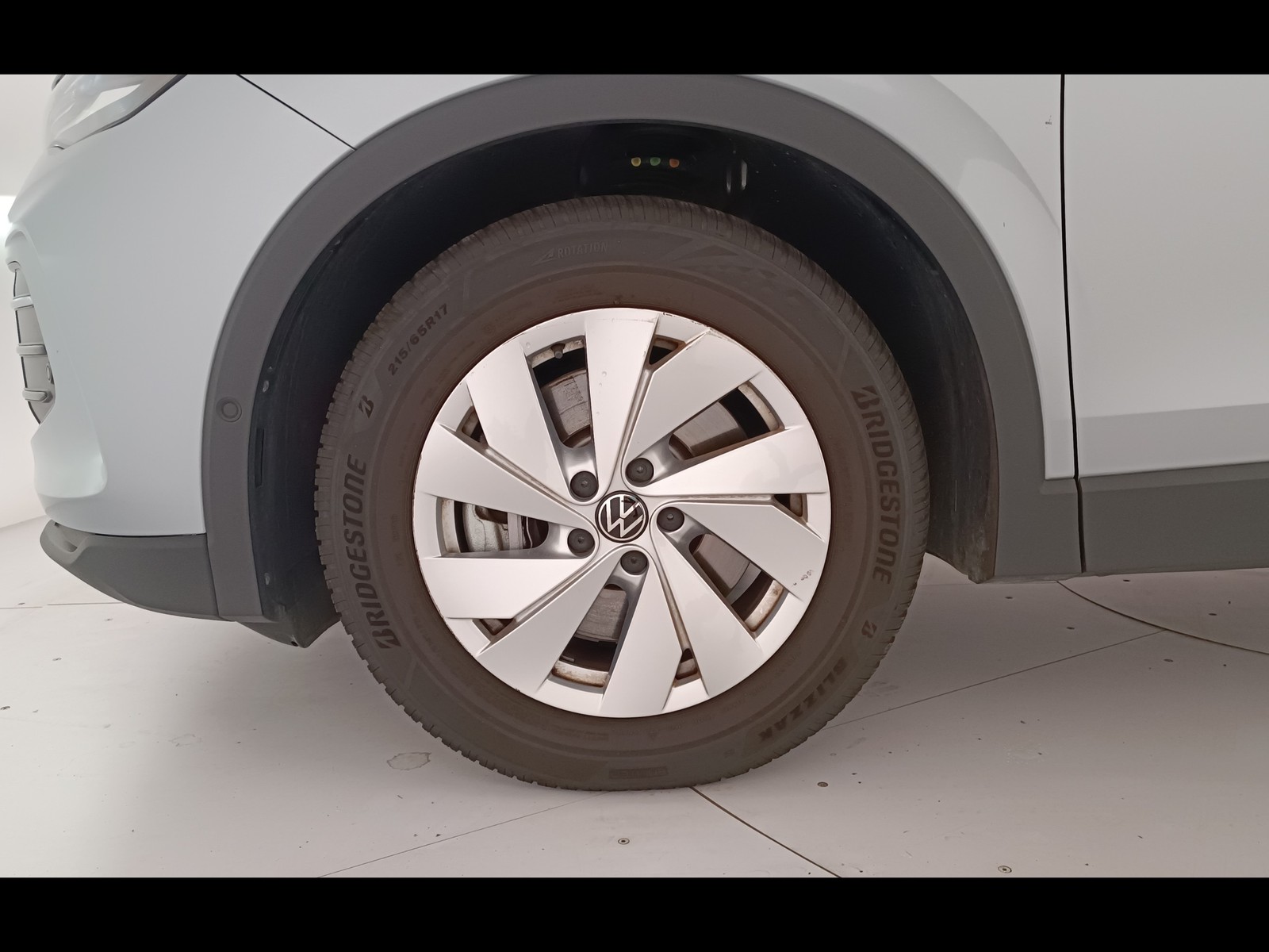 11 - Volkswagen Tiguan 2.0 tdi scr 150cv life dsg