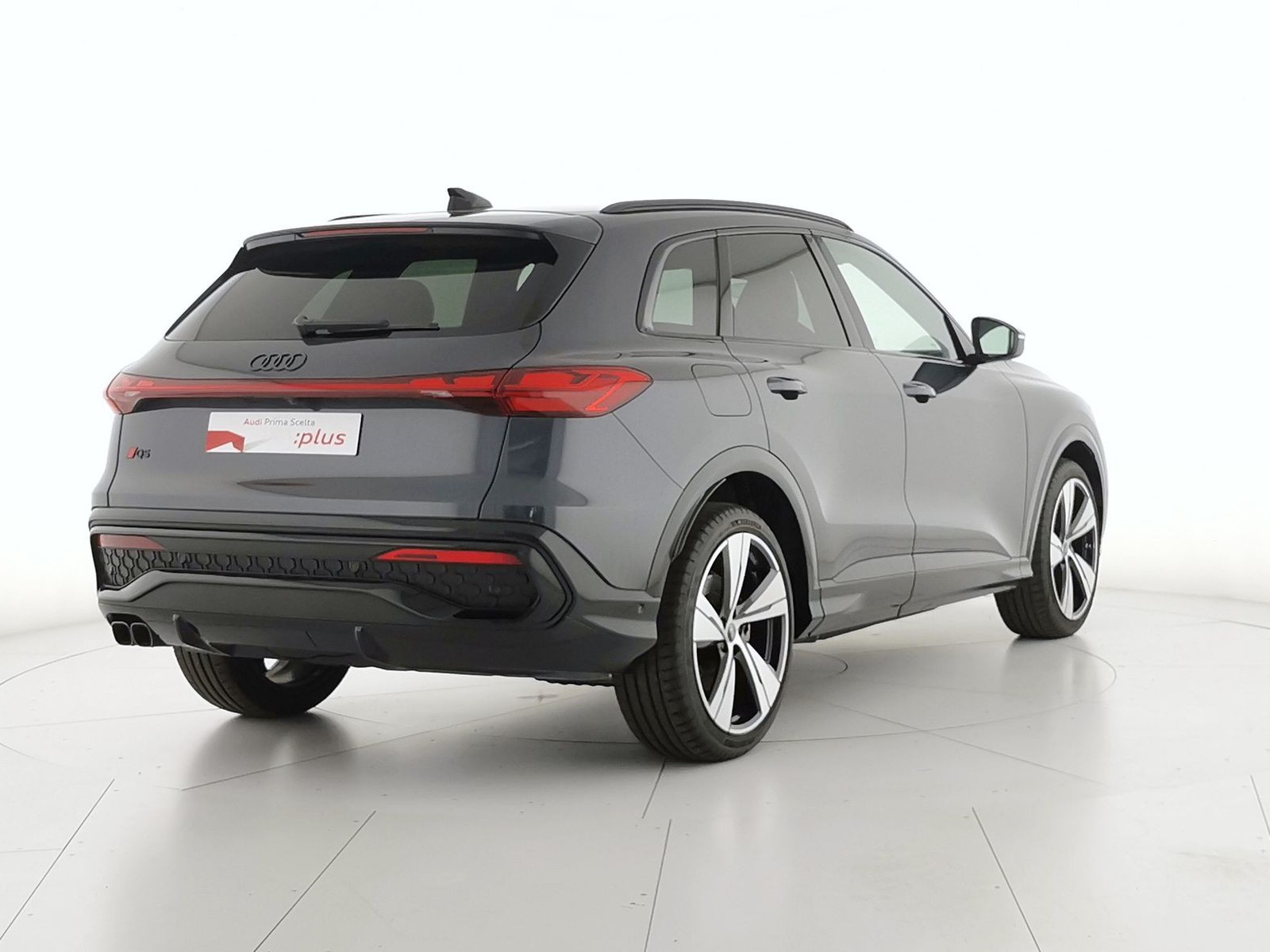 2 - Audi Q5 2.0 tdi mhev+ 204cv launch edition one quattro s tronic