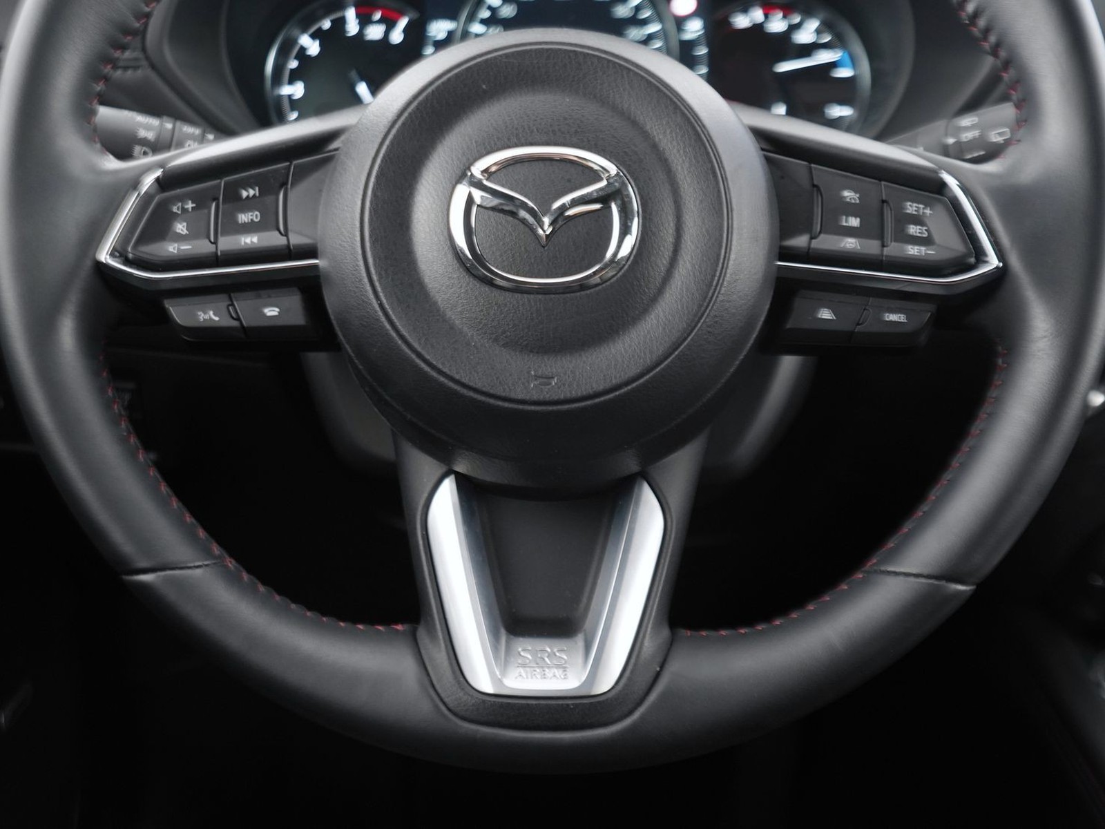 15 - Mazda CX-5 2.2 skyactiv-d 184cv homura awd 6at