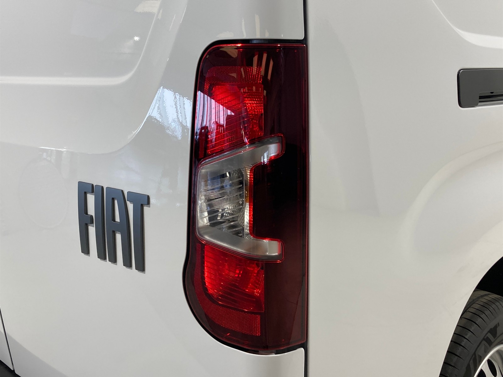 21 - Fiat Professional Doblò van xl 1.5 diesel 100cv city pro