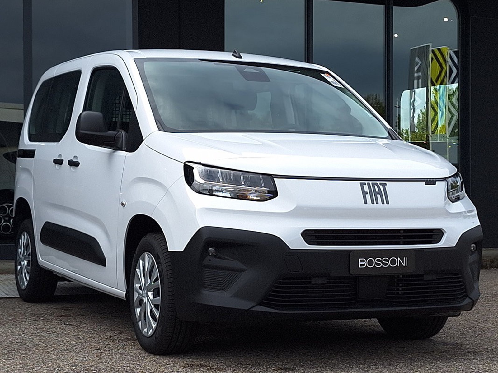 3 - Fiat Professional Doblò combi n1 1.5 diesel 130cv